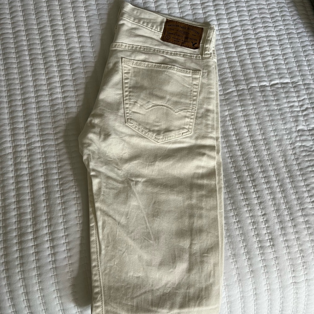 American Eagle Outfitters Cream Slim Men Jeans